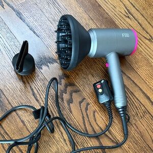 B31 Karrong F350 Dual-Tone Hair Dryer with Diffuser